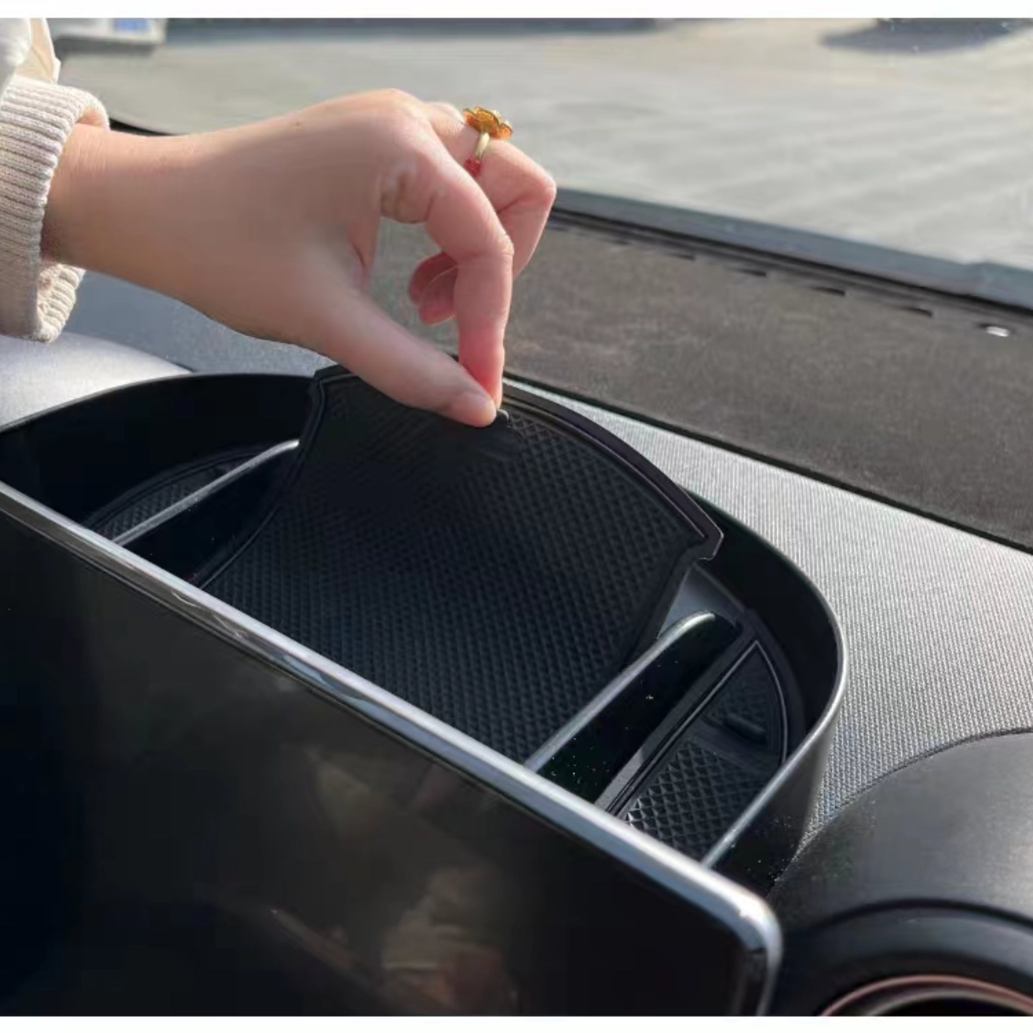 For BYD Dolphin Car Central Control Screen Storage Box Tissue Box - Image 5